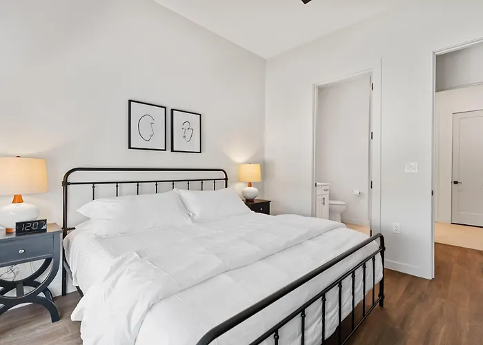 The Corbin 1204 - Magnolia Moderns Apartment *